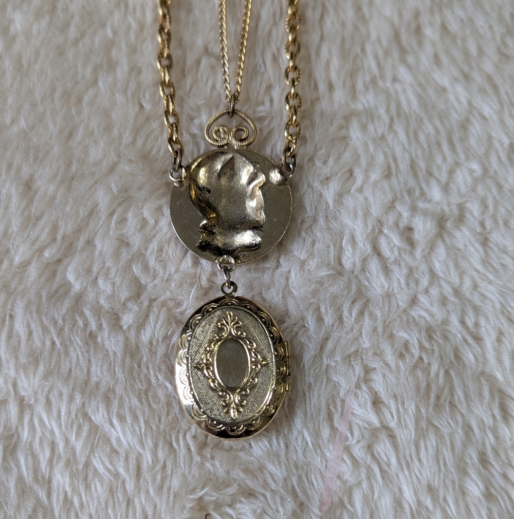 Vintage Goldtone Double Strand Roman Medallion And Oval Locket Pendant Necklace - Picture 3 of 8